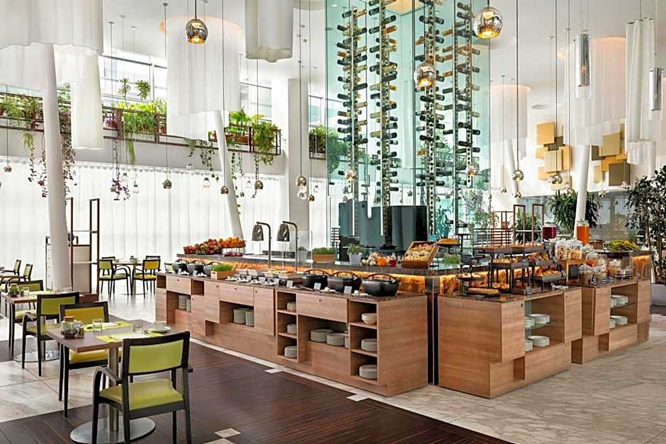 Sheraton Milan Malpensa Airport Hotel & Conference Centre
