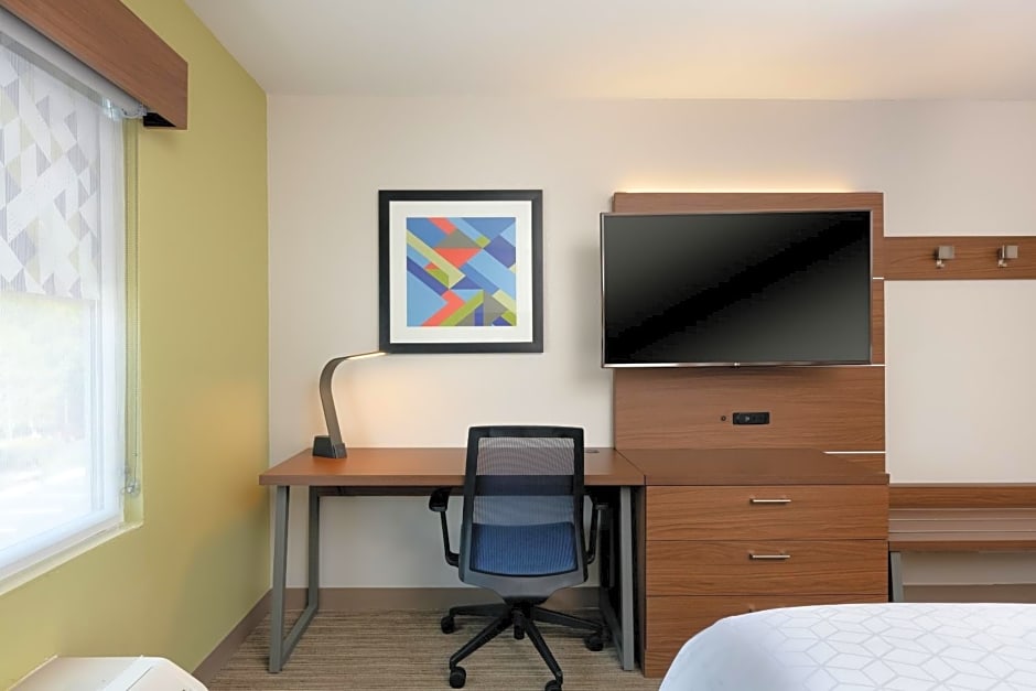 Holiday Inn Express Alpharetta - Roswell By IHG