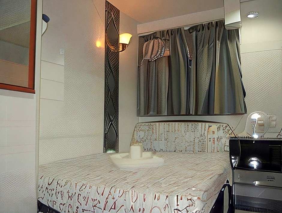 Woodstock Hostel
