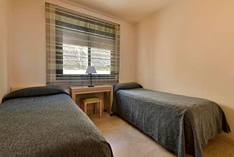 Two-Bedroom Apartment with Sea View