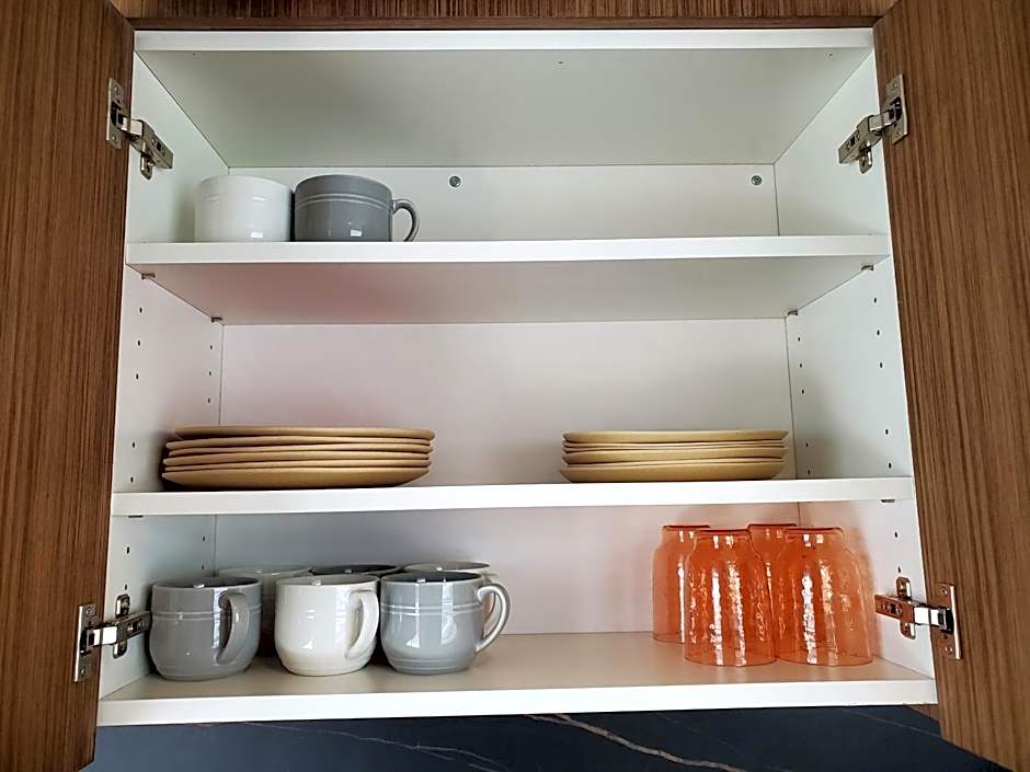 Riverside Tower Hotel