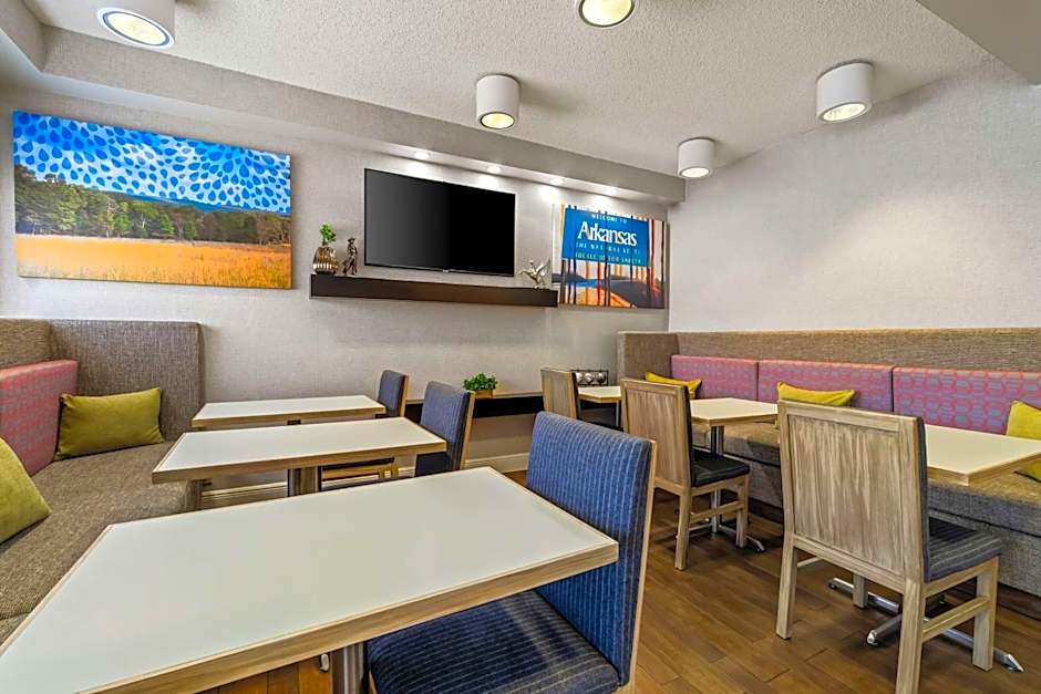 Hampton Inn By Hilton Jonesboro