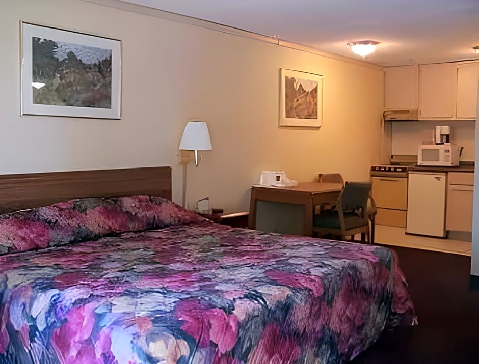 Knights Inn Rossford