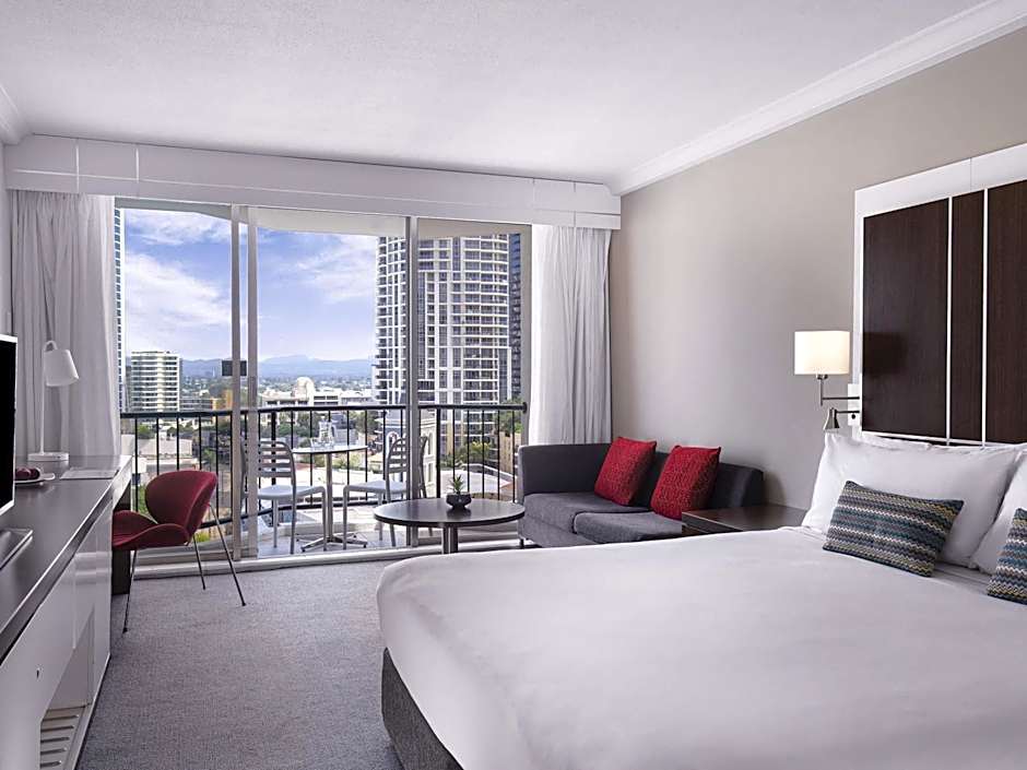 Mantra on View Hotel