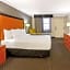 La Quinta Inn & Suites by Wyndham Santa Fe
