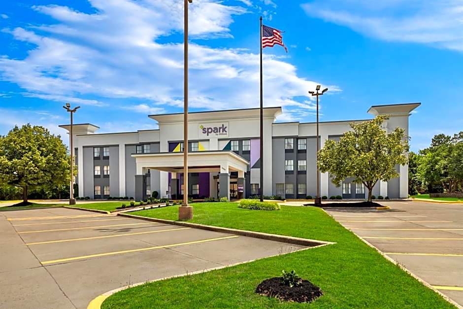 Spark by Hilton Dayton Fairborn