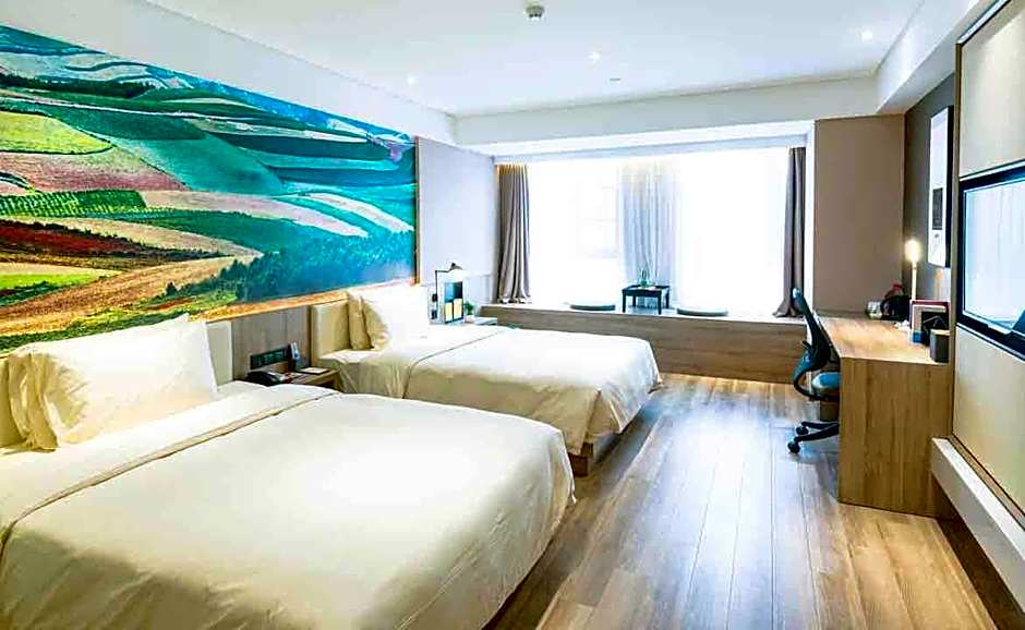 Atour Hotel Kunming Dian Lake