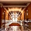 Alhambra Palace Hotel