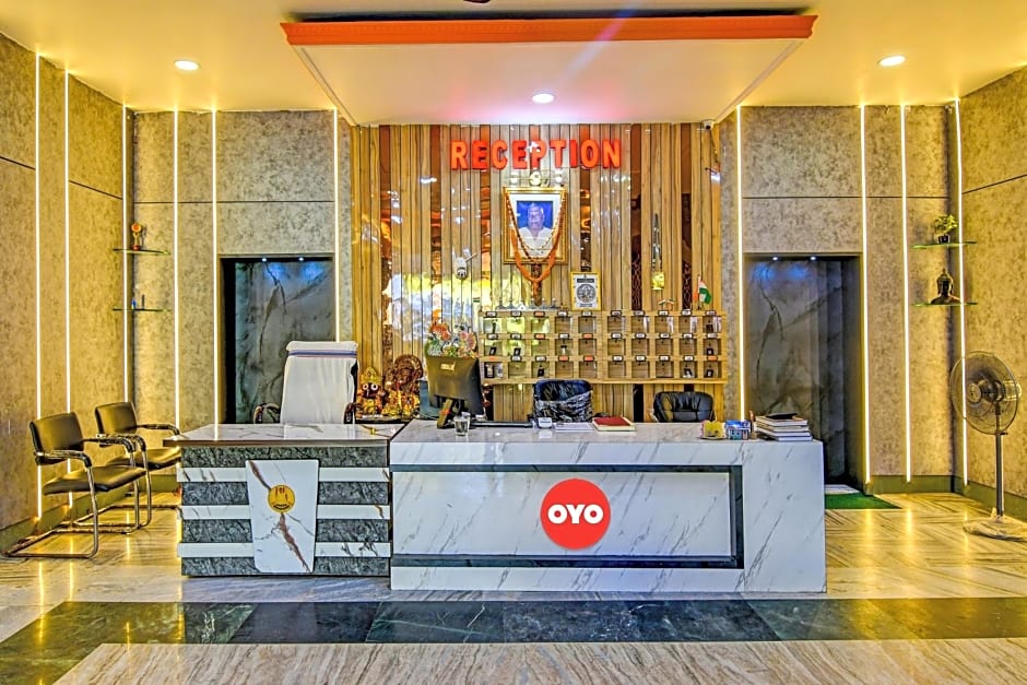 OYO Flagship Hotel Ashirbad Deluxe