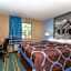 Super 8 by Wyndham Douglas