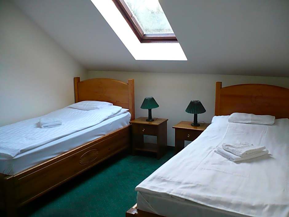 St. Hubertus Étterem és Panzió