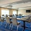 Holiday Inn Express and Suites Lockport