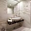 Residence by Vestibul Palace