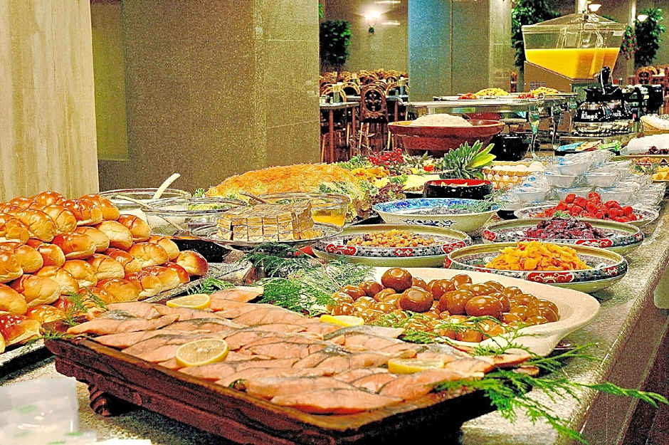 Yonago Universal Hotel