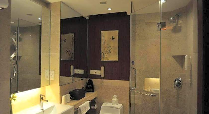 Fuyang International Trade Centre Hotel
