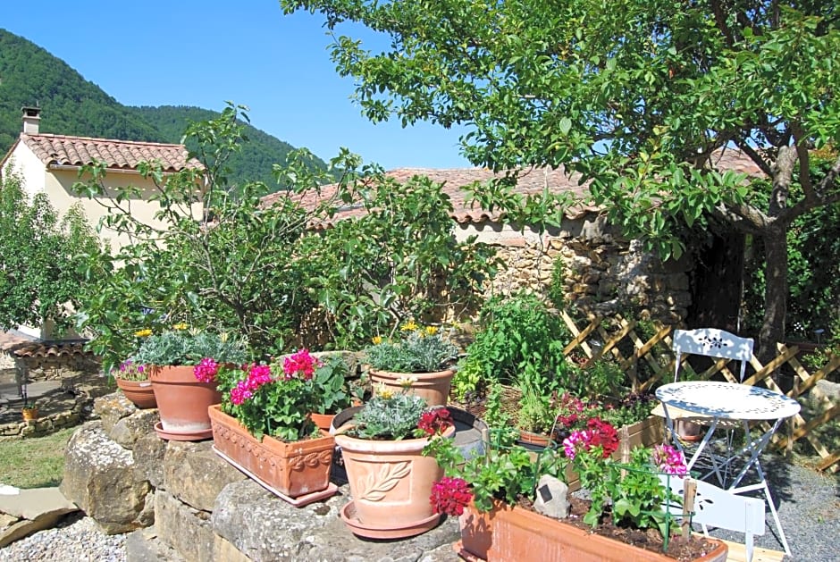 Le Patio du Bouddha anciennement Le Jardin de la Sals