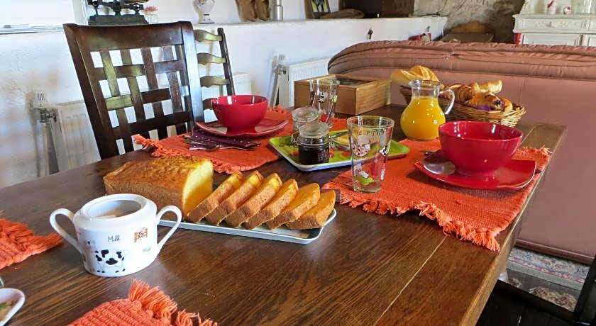 La Ferme de l'isle et sa Roulotte