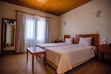 Superior Double or Twin Room with Sea View