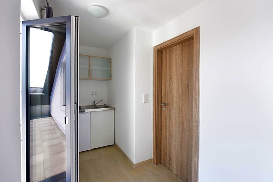 Hotel New In Guesthouse