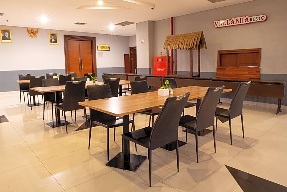 Brothers Inn Solo Baru