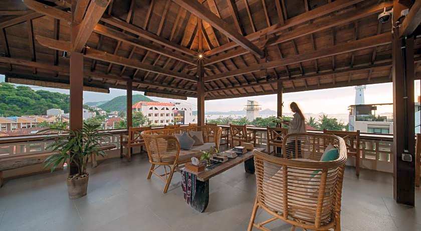 Green Hill Boutique Hotel