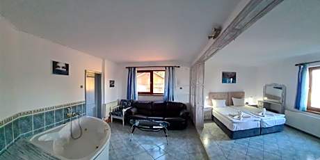 Junior Suite with Balcony