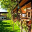 Flores Hotel Alaçatı