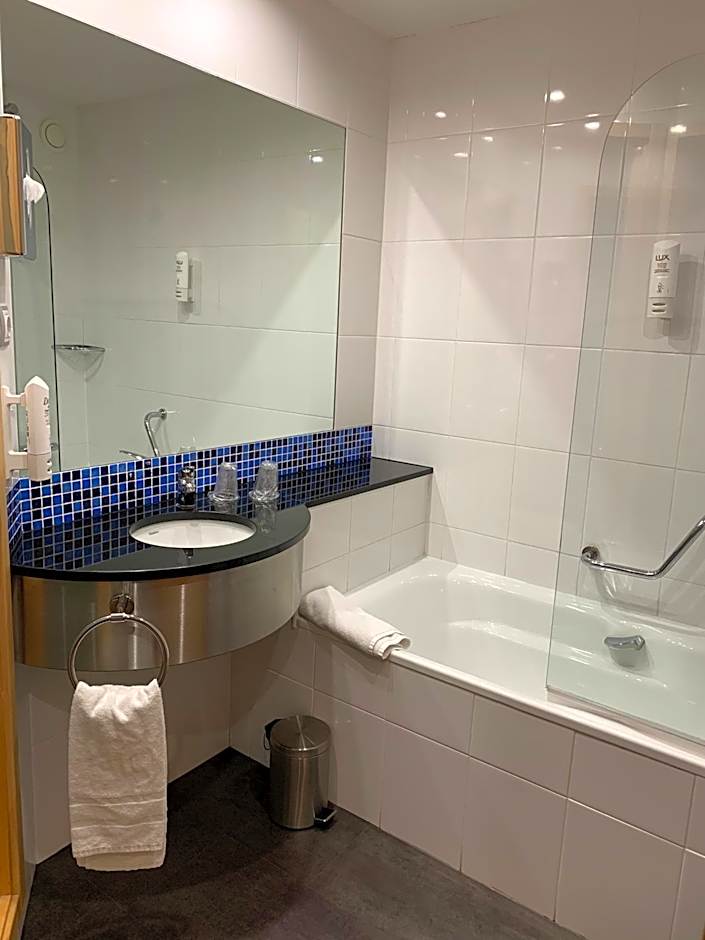 Holiday Inn Express Vitoria By IHG