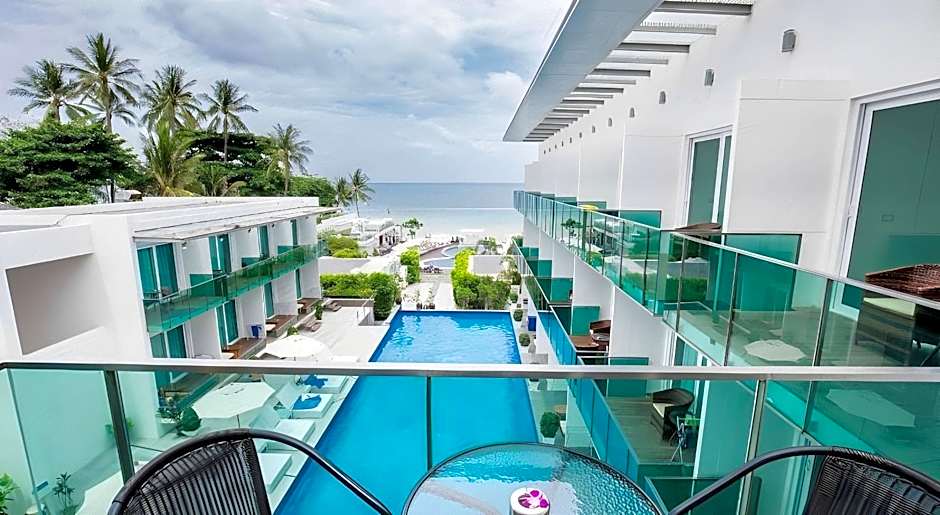 KC Beach Club & Pool Villas