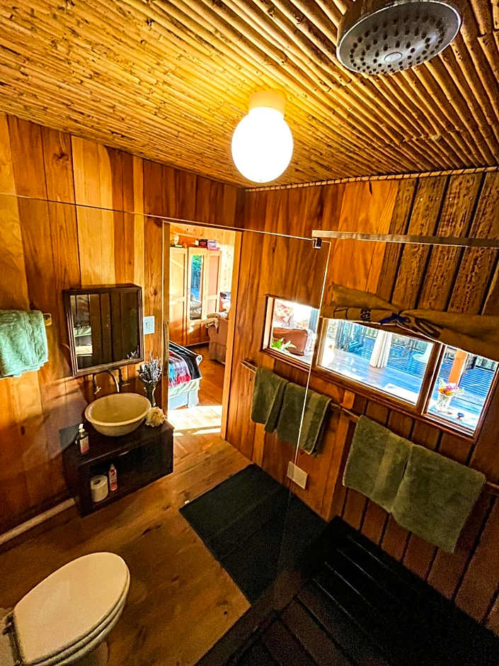 Scarborough Nature Lodge