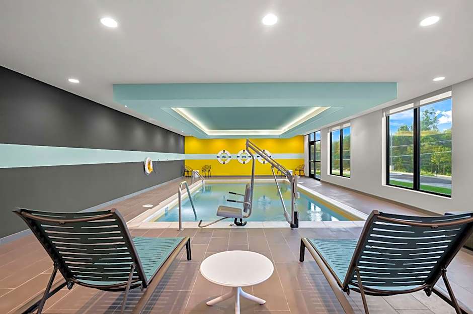 Tru by Hilton Lexington