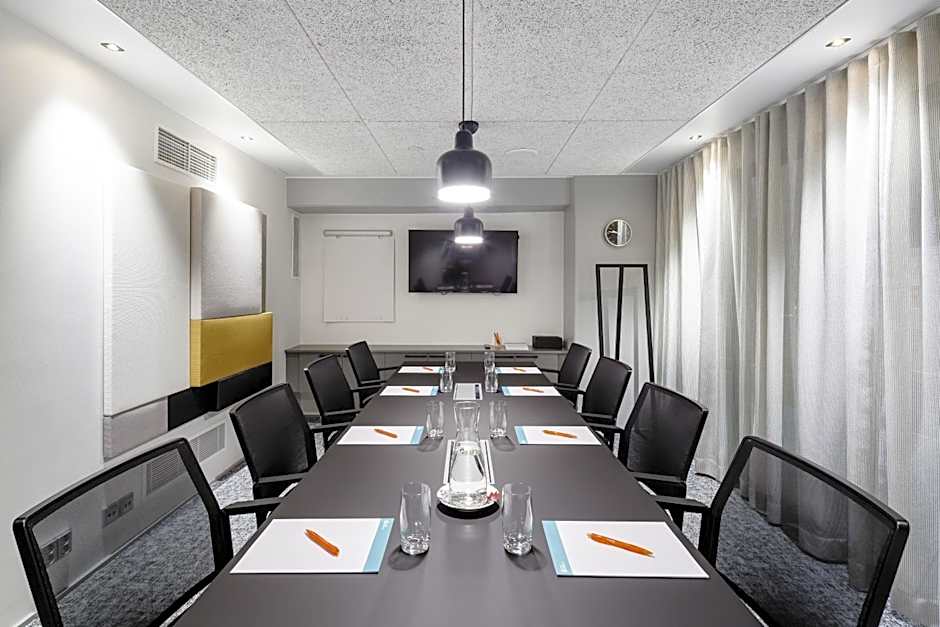 Hotel Indigo Helsinki-Boulevard By IHG