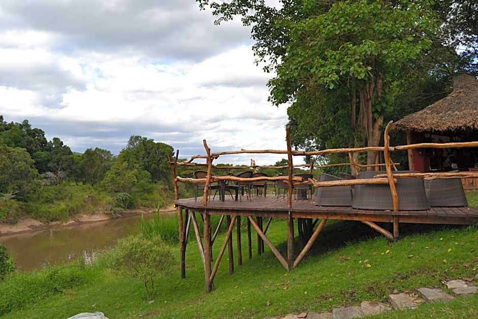 Exploreans Mara River Camp