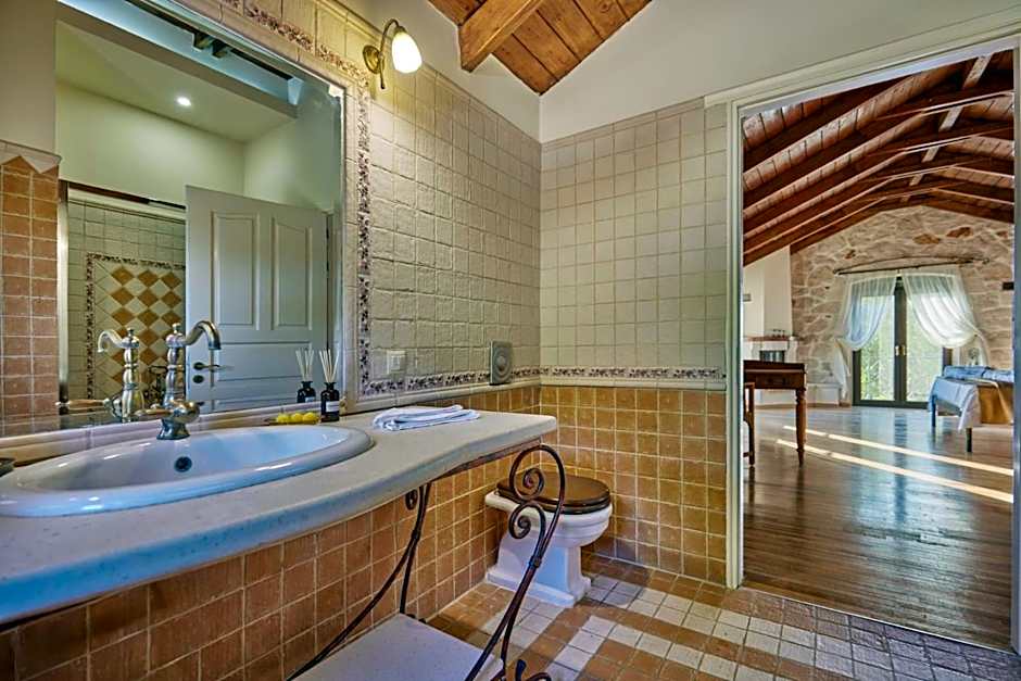 Villa Alexandros - Stone Villa