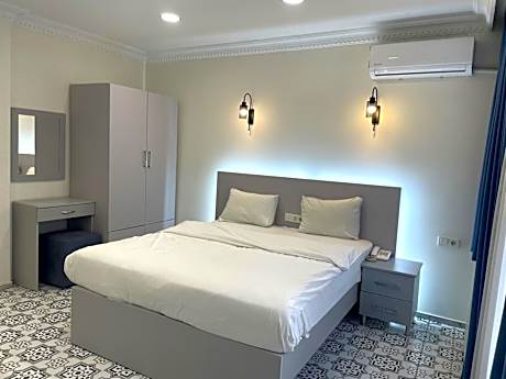 Superior Deluxe Double or Twin Room