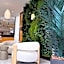Hotel Junior by OasiGroup Hotels