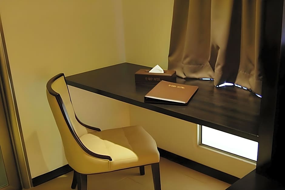ERNES Hotel Seberang Jaya