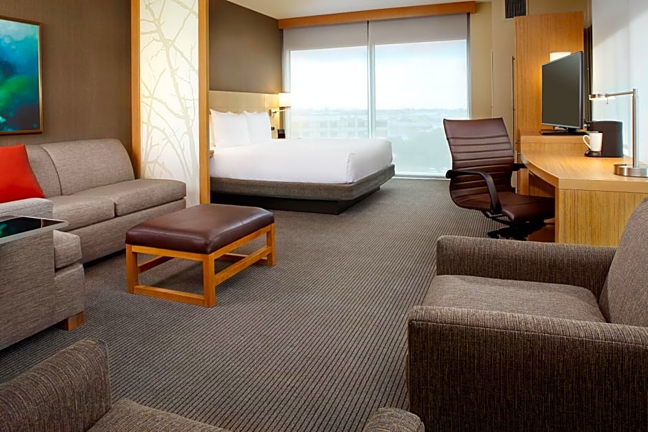 Hyatt Place Miami Airport East