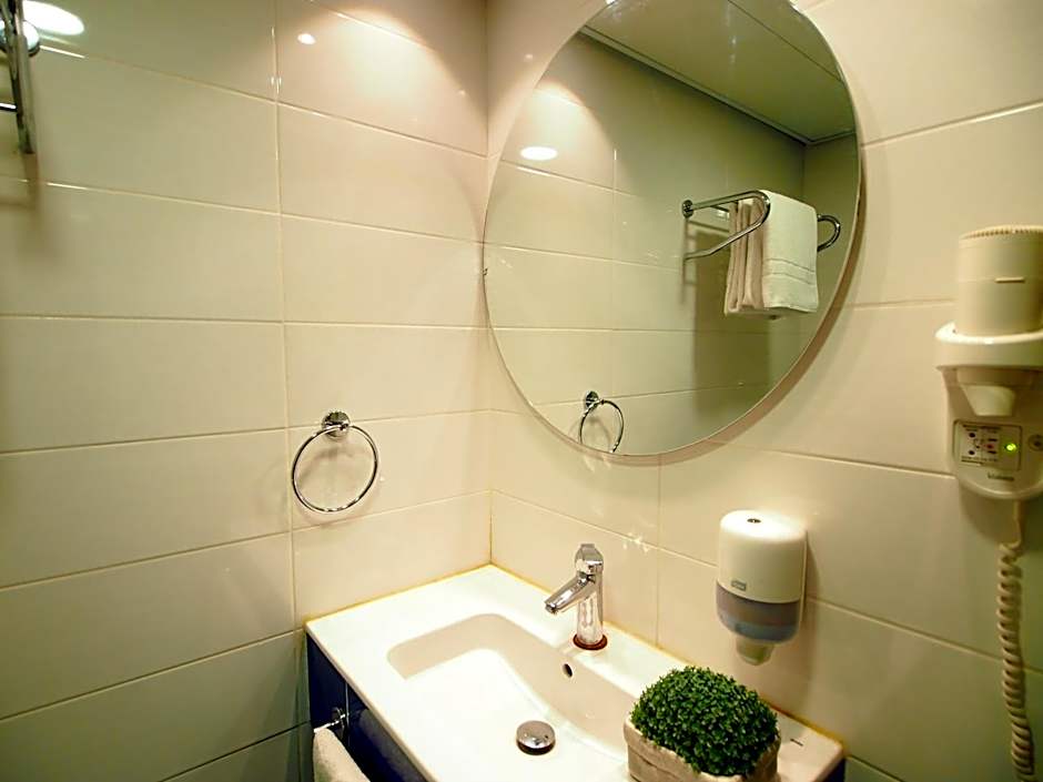 Grand Park Hotel Jerusalem