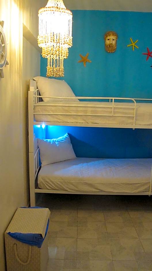 Rhodes Backpackers Boutique Hostel and Apartments