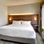 Holiday Inn Express & Suites AURORA - NAPERVILLE