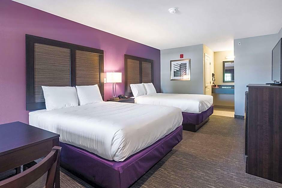 Econo Lodge Inn & Suites North Little Rock