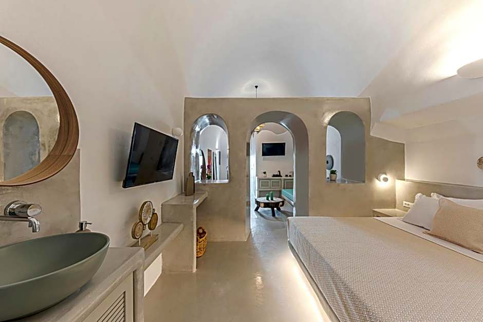 Kaleidoscope Imerovigli Suites