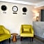 Country Hotel & Suites