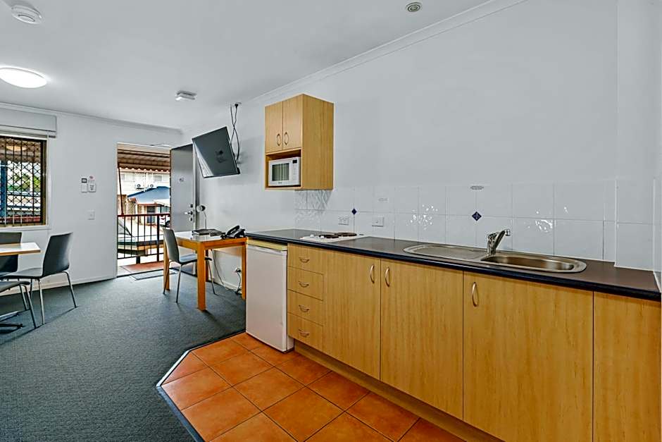 Browns Plains Motor Inn