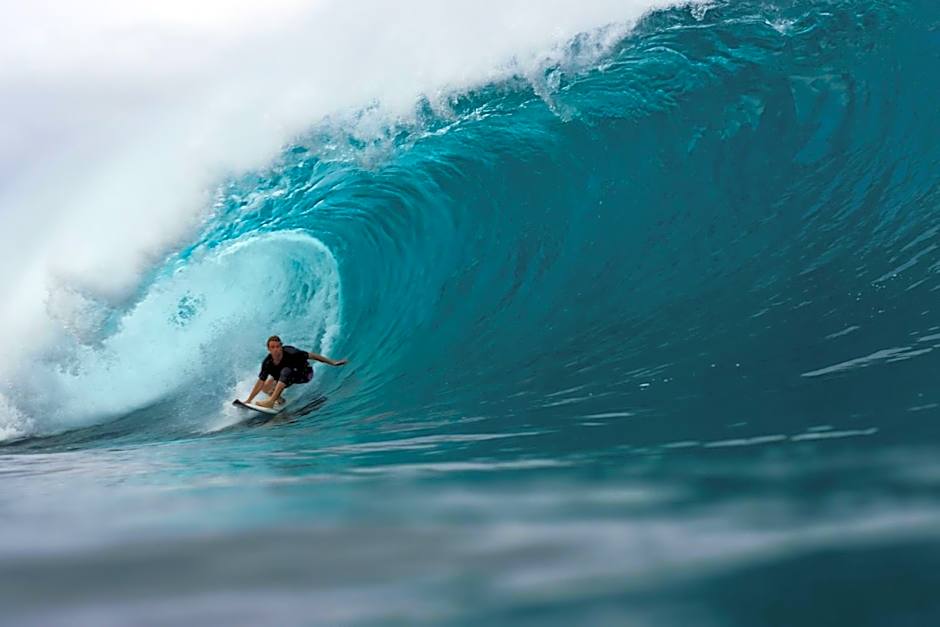 Cabana Surf and Stay