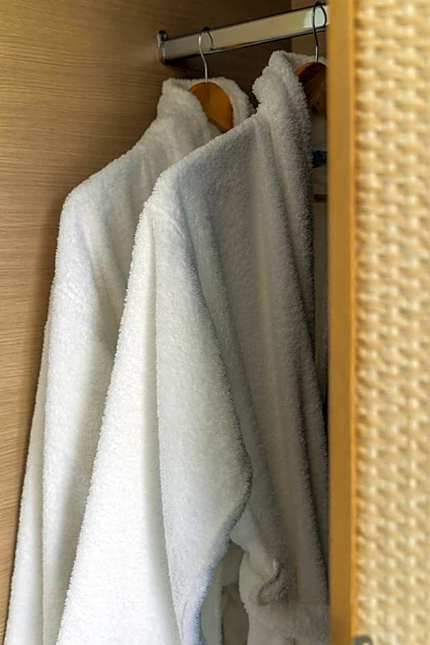 Golden Milos Beach Ηouse by Domotel