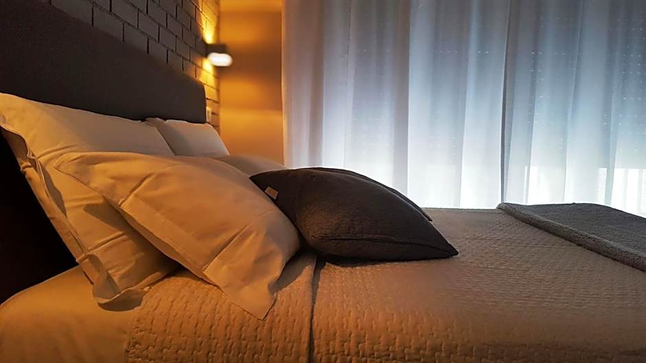 Alma Hotel