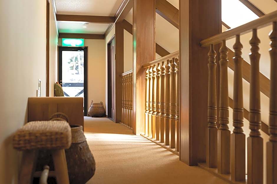 Riverside Lodge