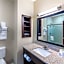 Holiday Inn Express Hotel & Suites Floresville By IHG